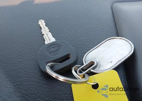 2005 Saturn Vue 4 Cyl from USA, damaged, VIN 5GZCZ33D65S831919